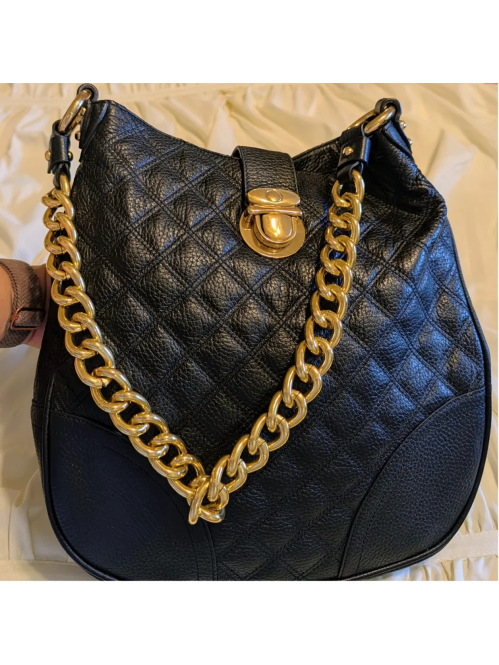 Y2K Quilted Leather Chain Shoulder Bag Black Gold Hardware Designer Inspired